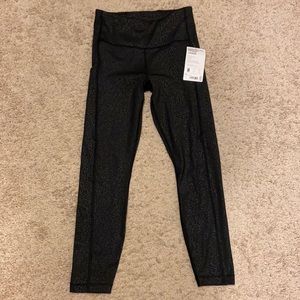 NWT: Women’s Athleta Leggings - XS